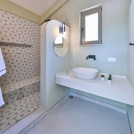 Terranova * Cukurbag (Kas)